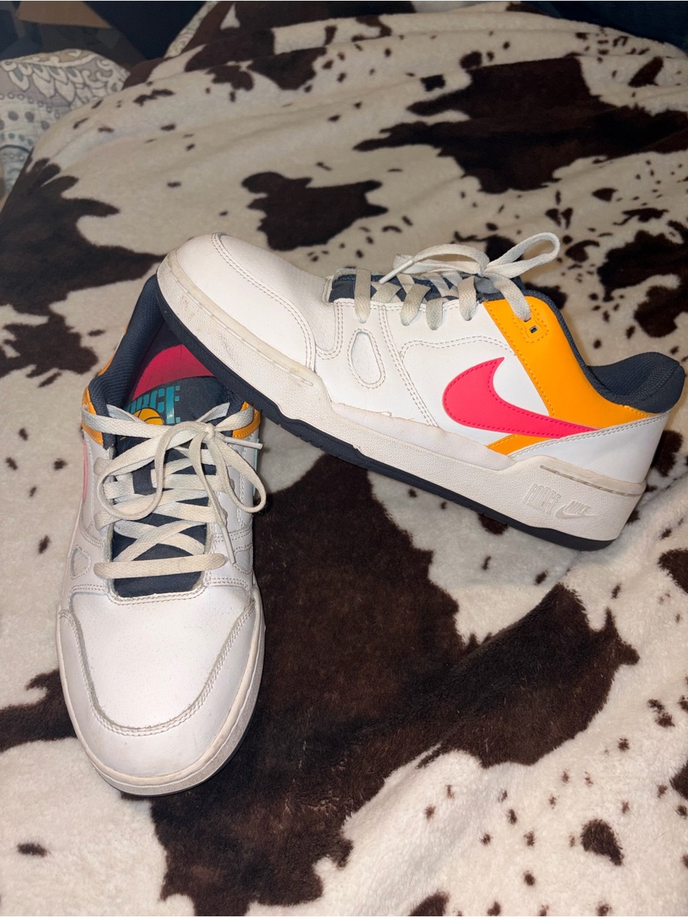Nike Men’s  White Sneakers with Pink Swoosh & Yellow Accent